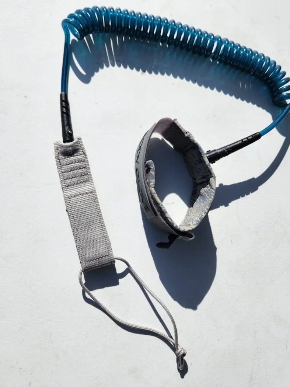BODY GLOVE SUP Paddle Board Surf Leash Coiled Cord Neoprene Ankle Strap Paddlebo